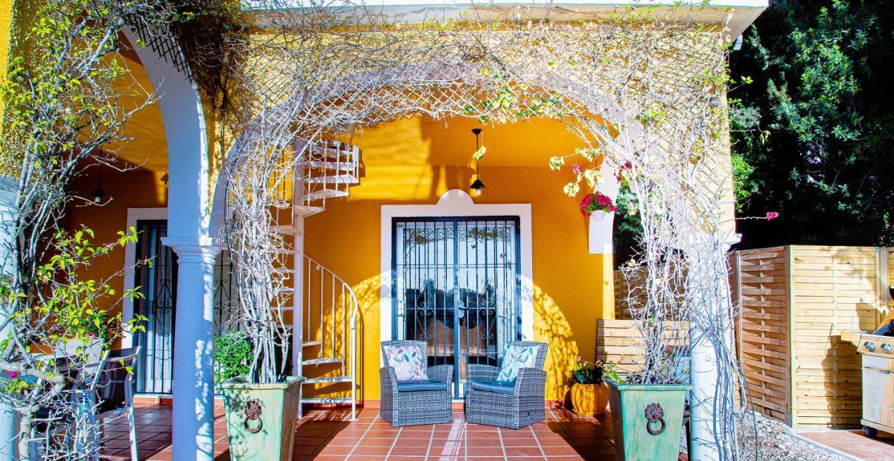 Villa Maria In El Rosario - Mit Sicht Auf Gibralta มาร์เบยา ภายนอก รูปภาพ