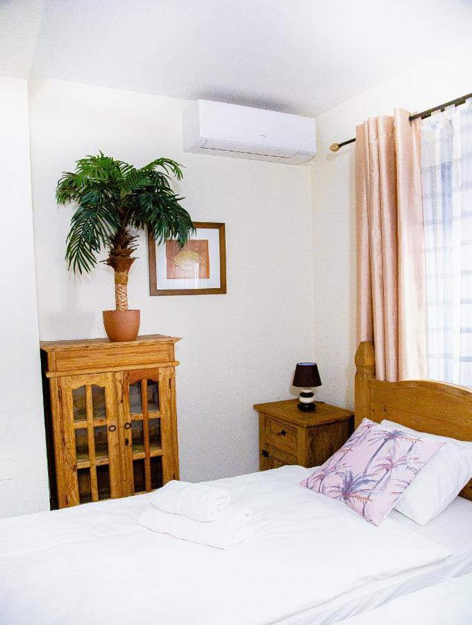 Villa Maria In El Rosario - Mit Sicht Auf Gibralta มาร์เบยา ภายนอก รูปภาพ