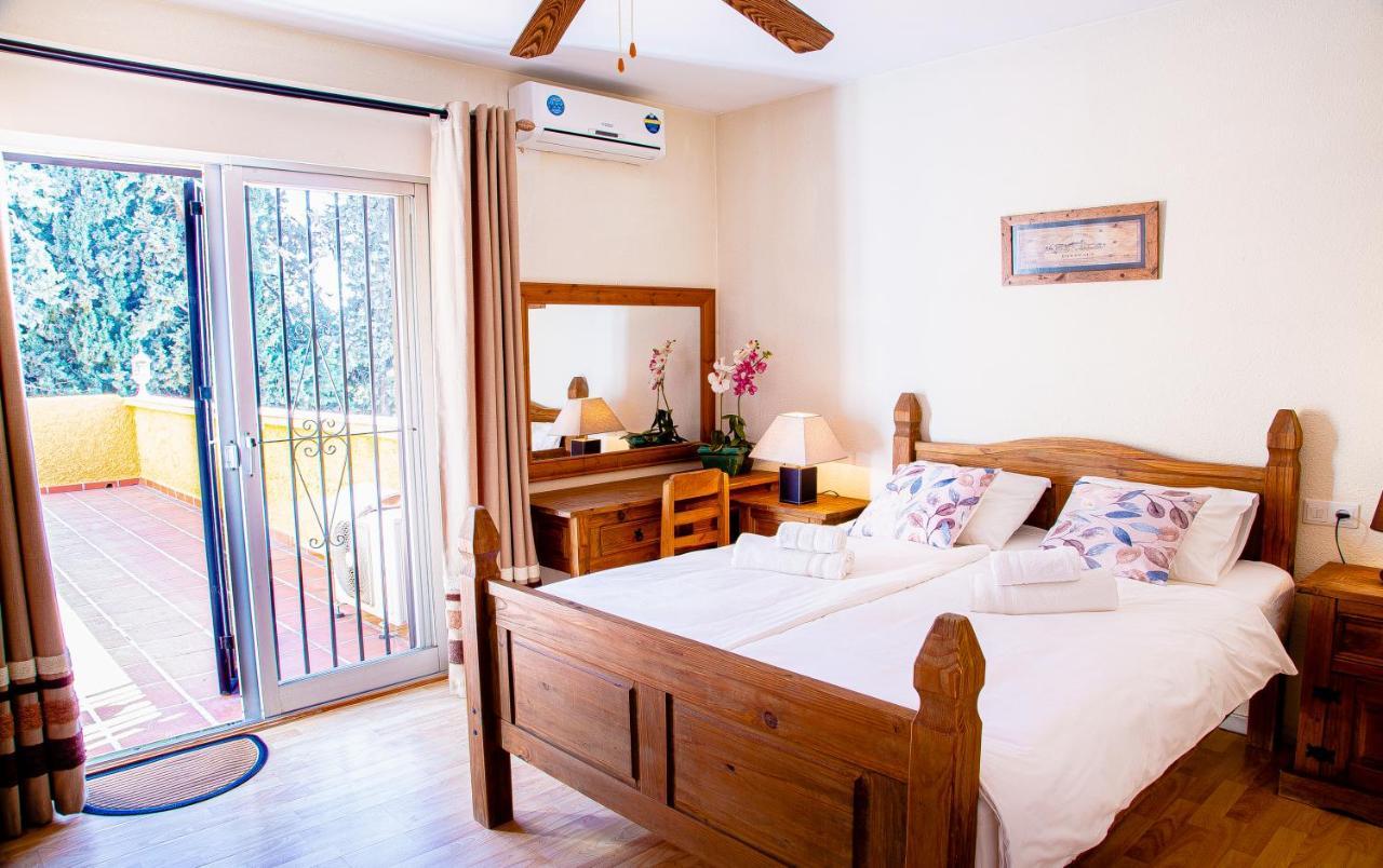 Villa Maria In El Rosario - Mit Sicht Auf Gibralta มาร์เบยา ภายนอก รูปภาพ